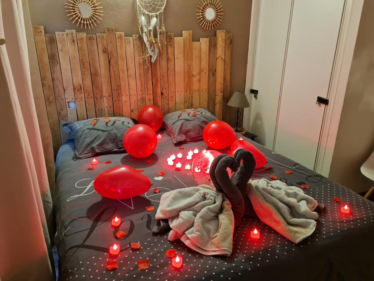 Les Bulles Medievales - Appartement Dedie Au Bien Etre Avec Spa - Netflix Et Wifi - Climatisation 卡尔卡松 外观 照片